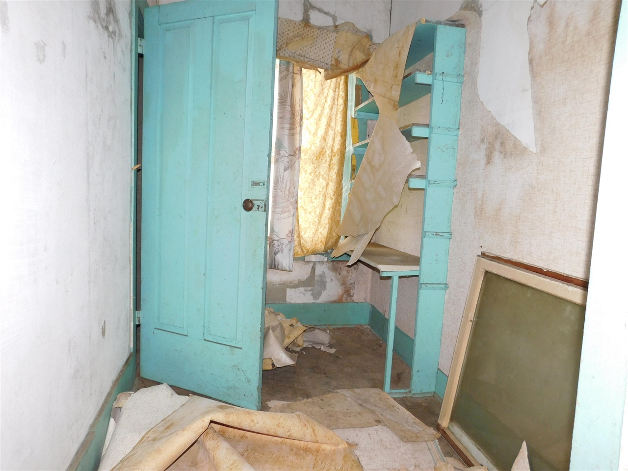 main property photo 9