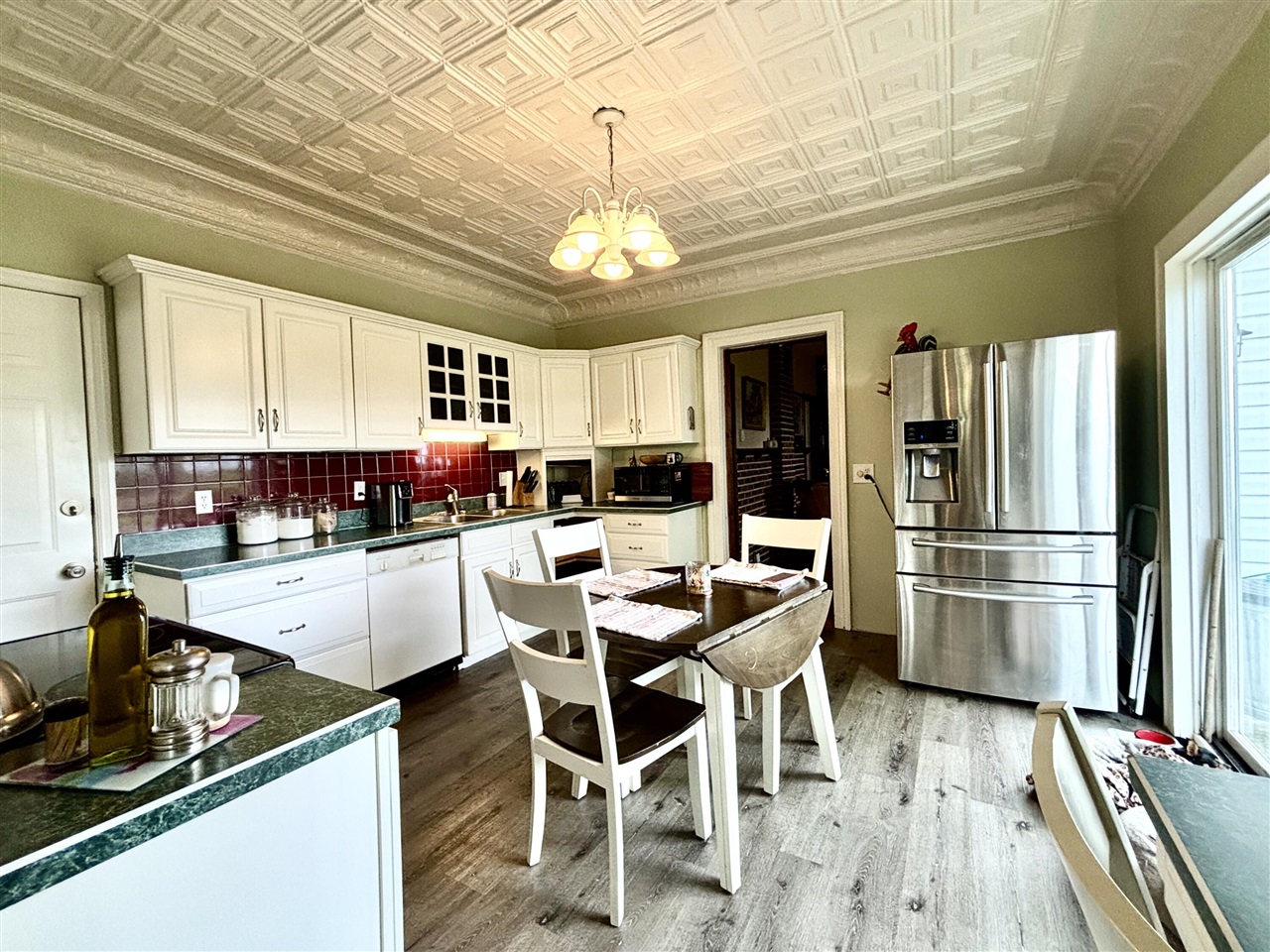 main property photo 5