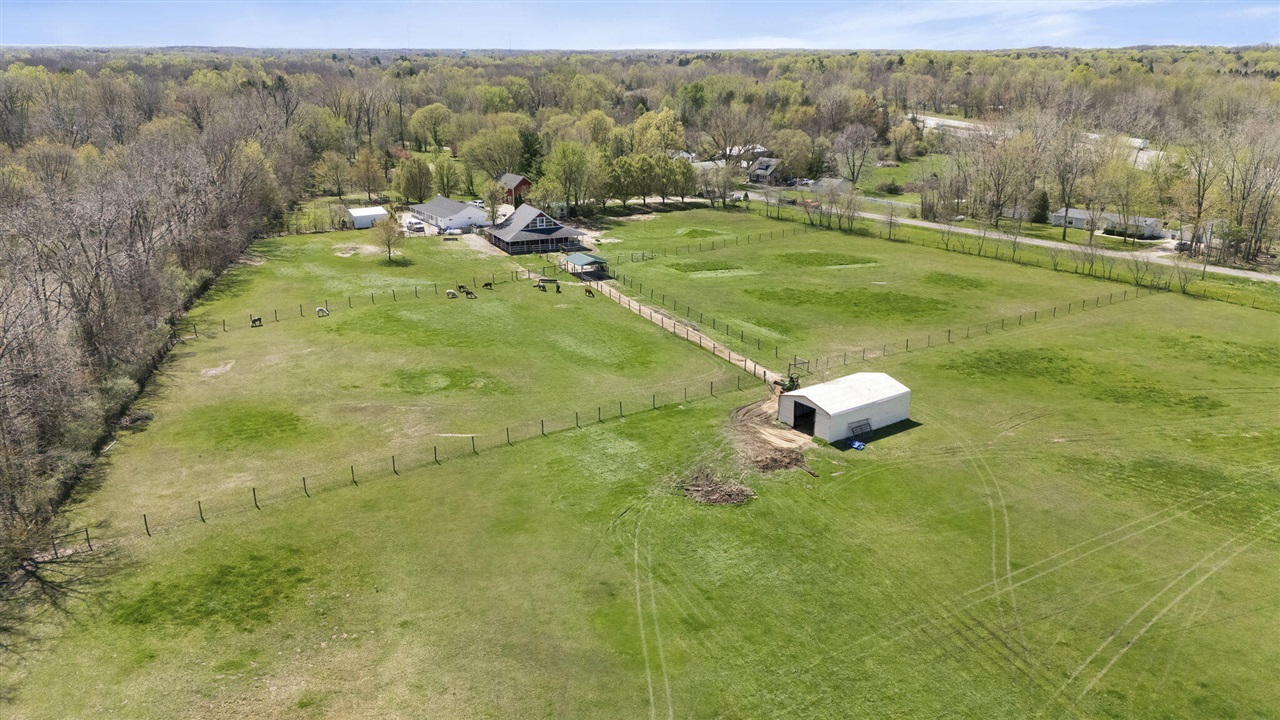 main property photo 44