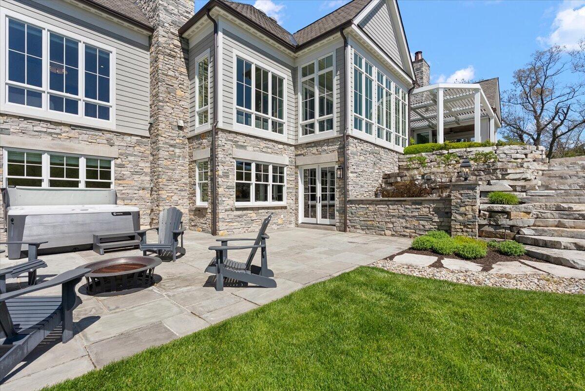 main property photo 48