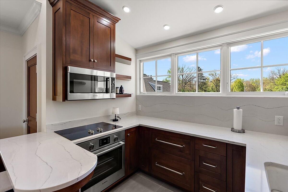 main property photo 67