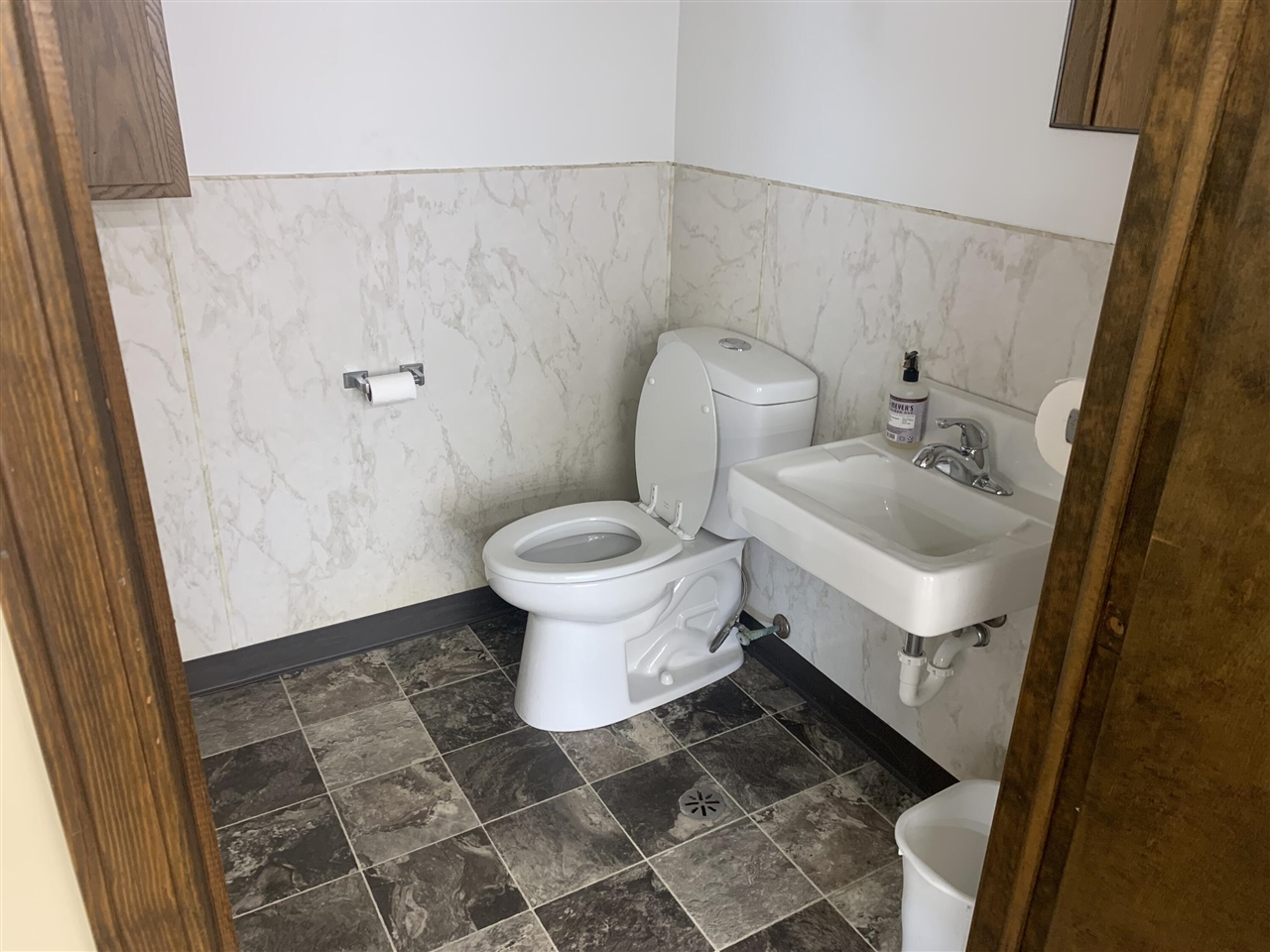 main property photo 9