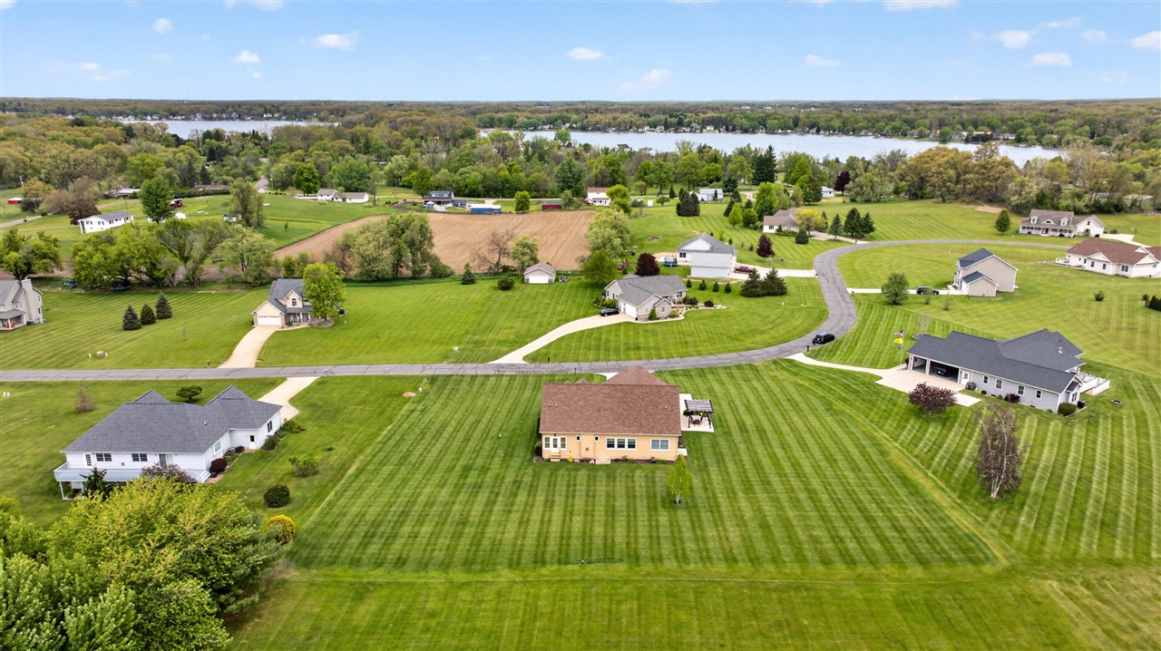 main property photo 78