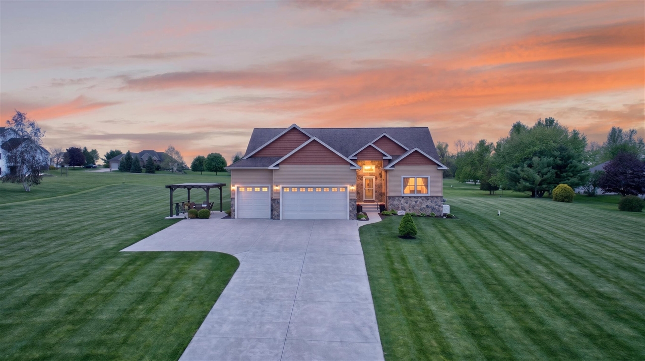 main property photo 90