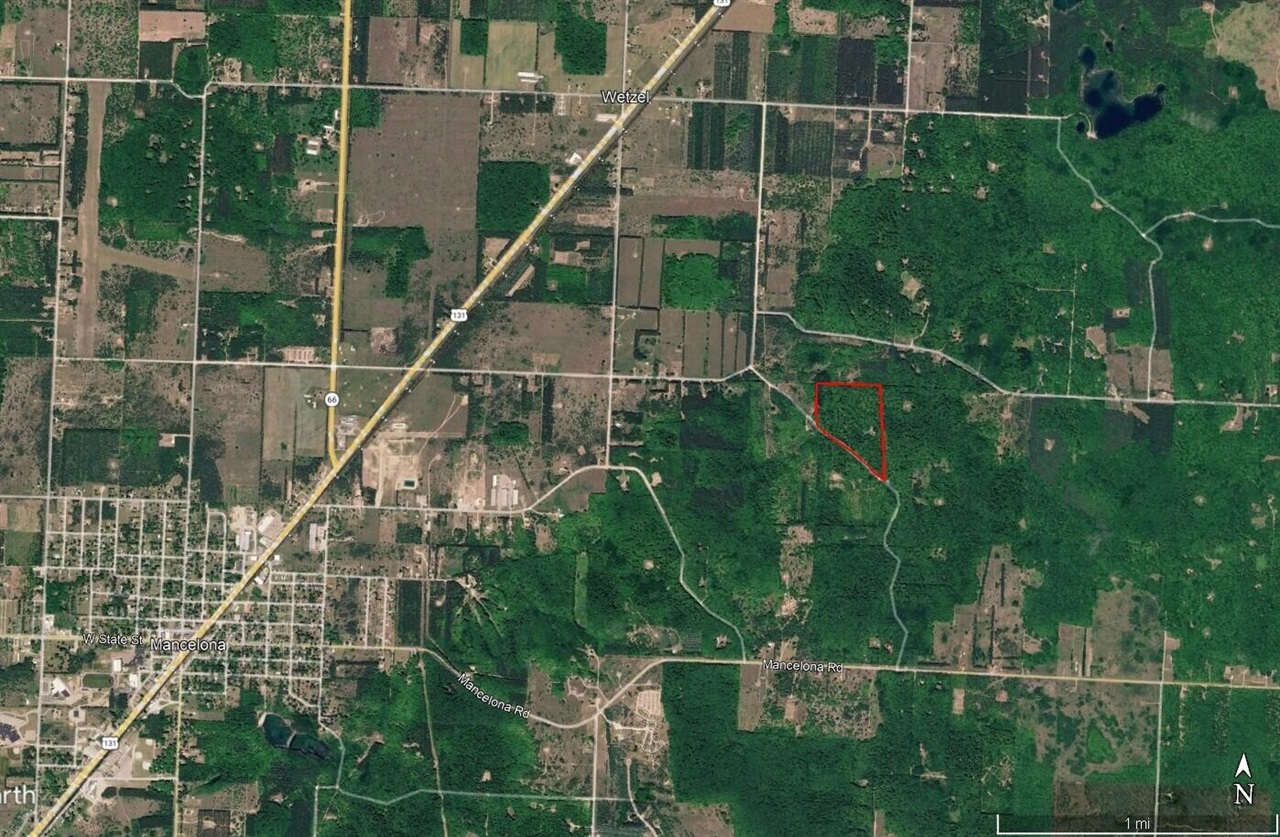 main property photo 41