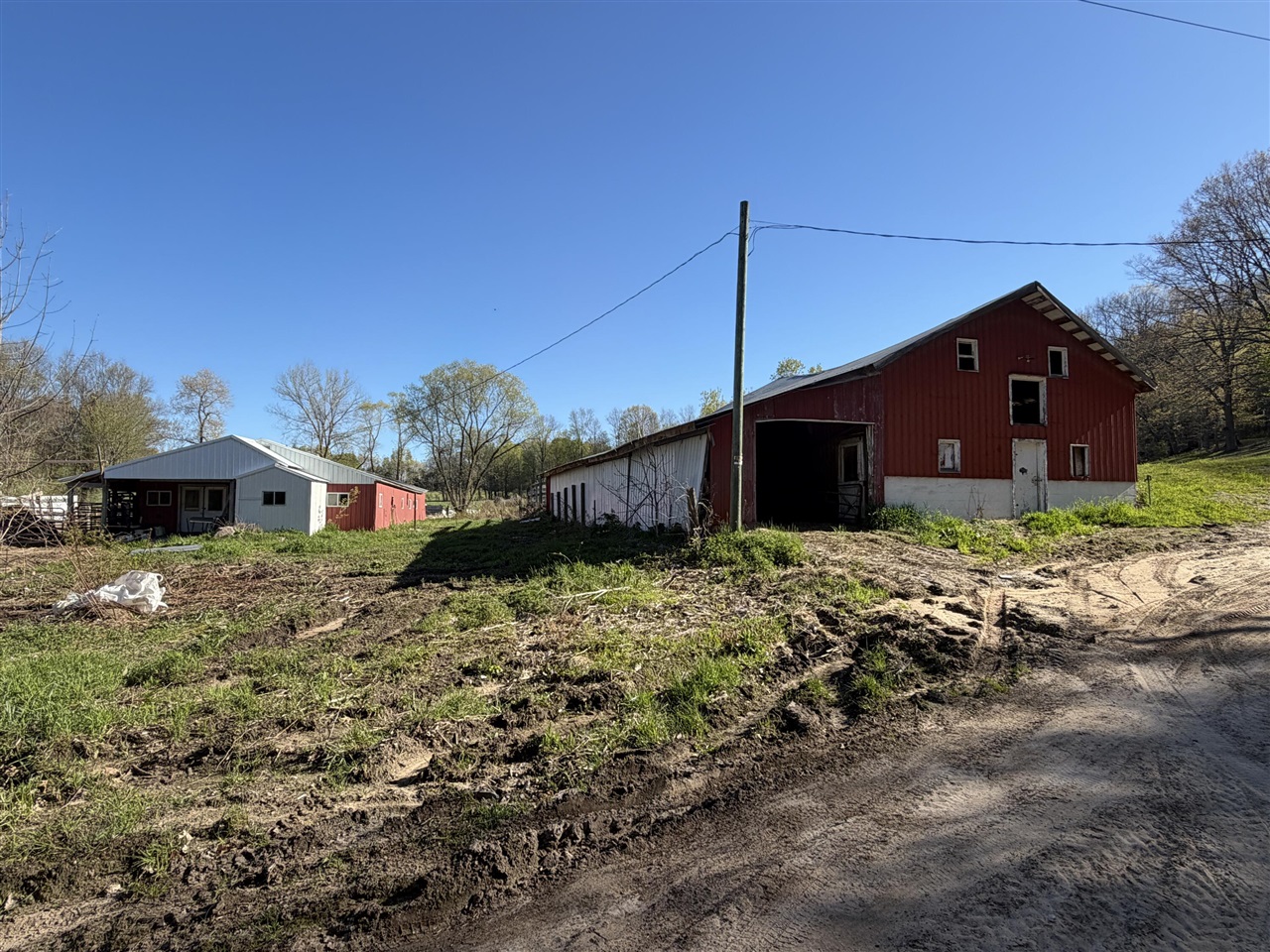 main property photo 22
