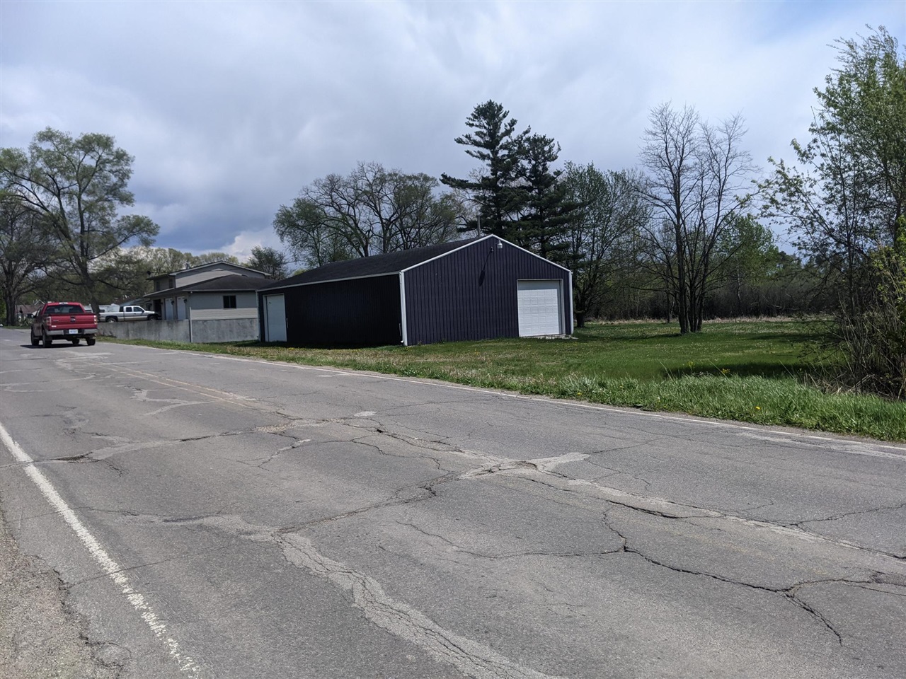 main property photo 4