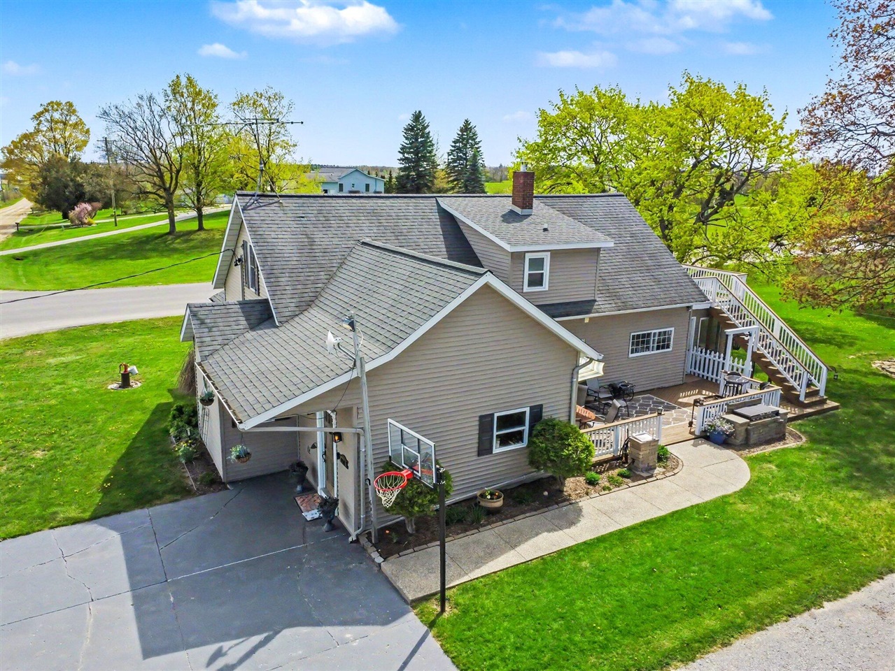 main property photo 43