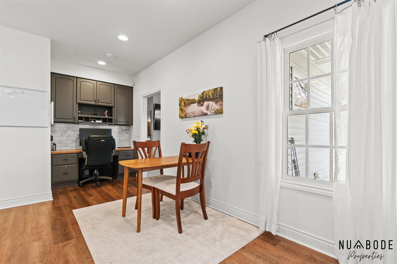 property viewer photo 20