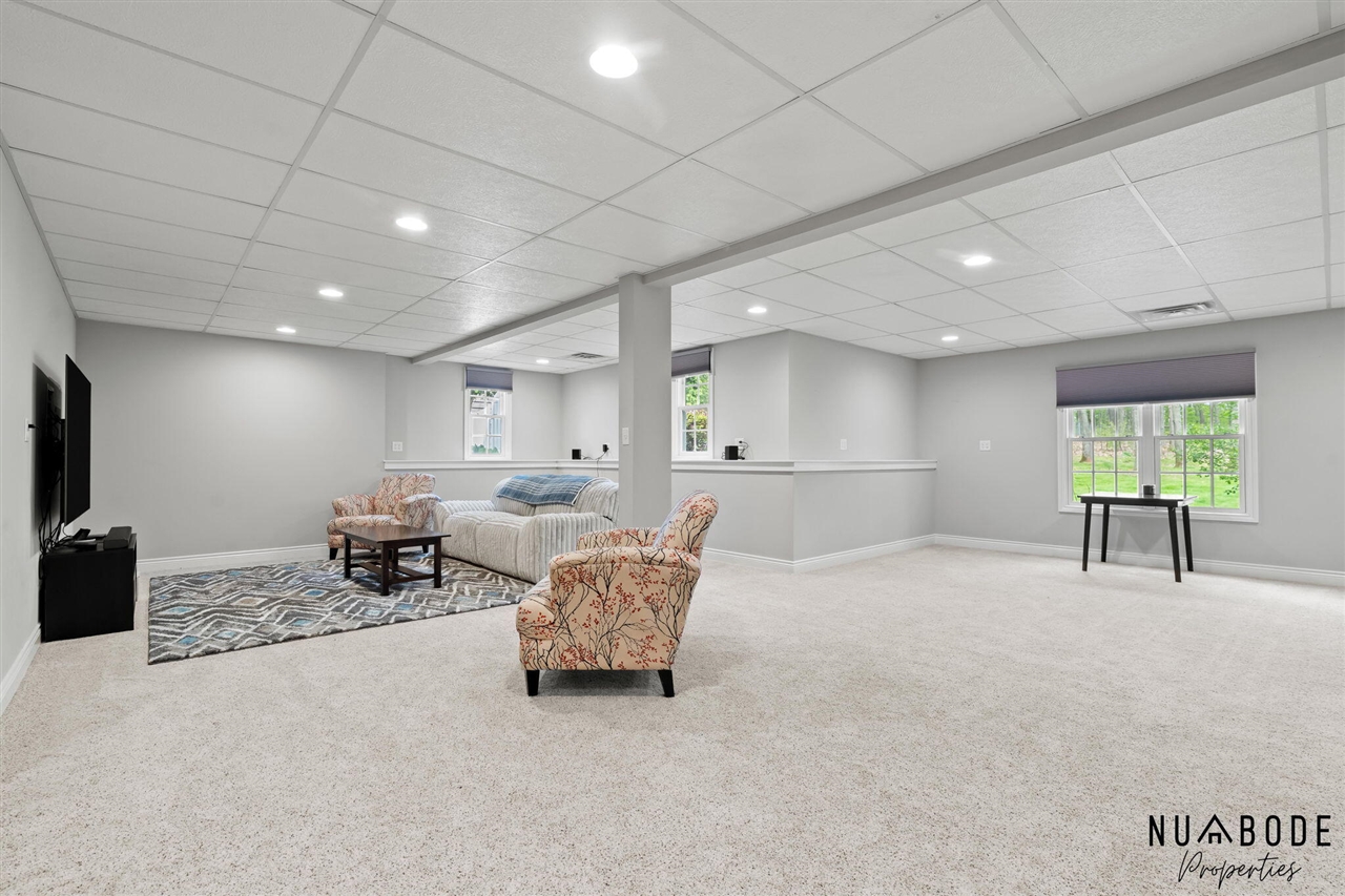 property viewer photo 45