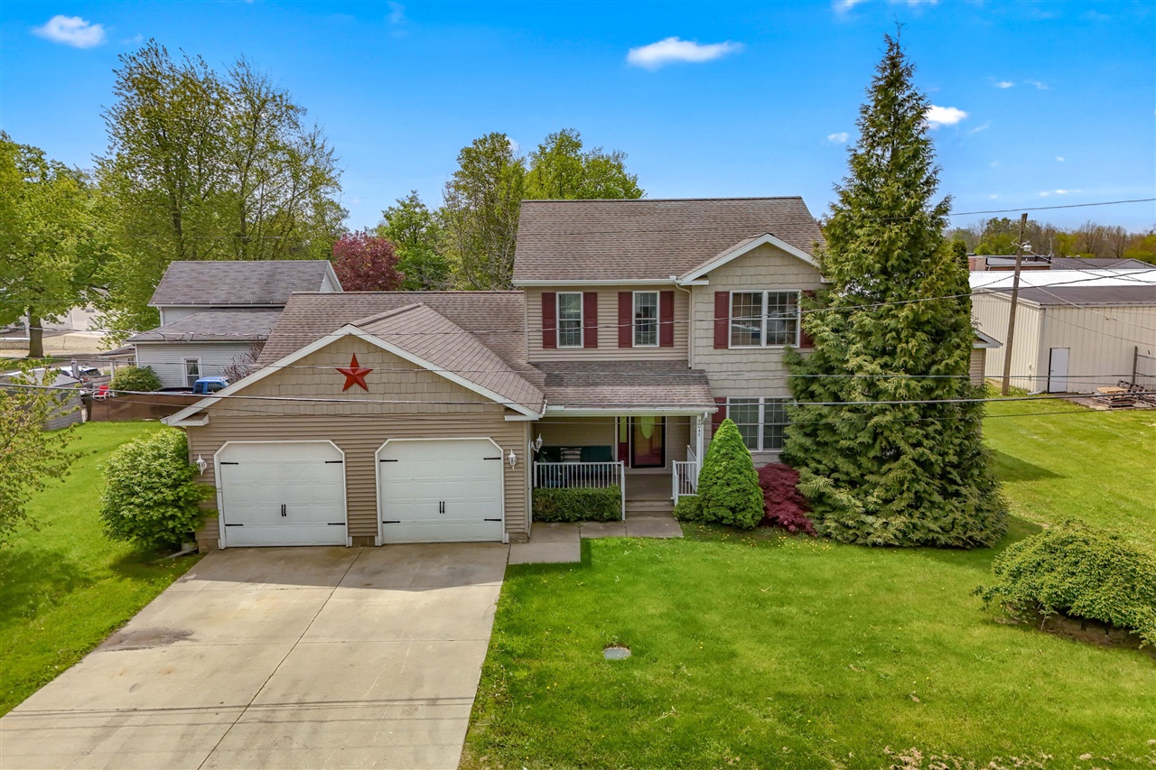 main property photo 8