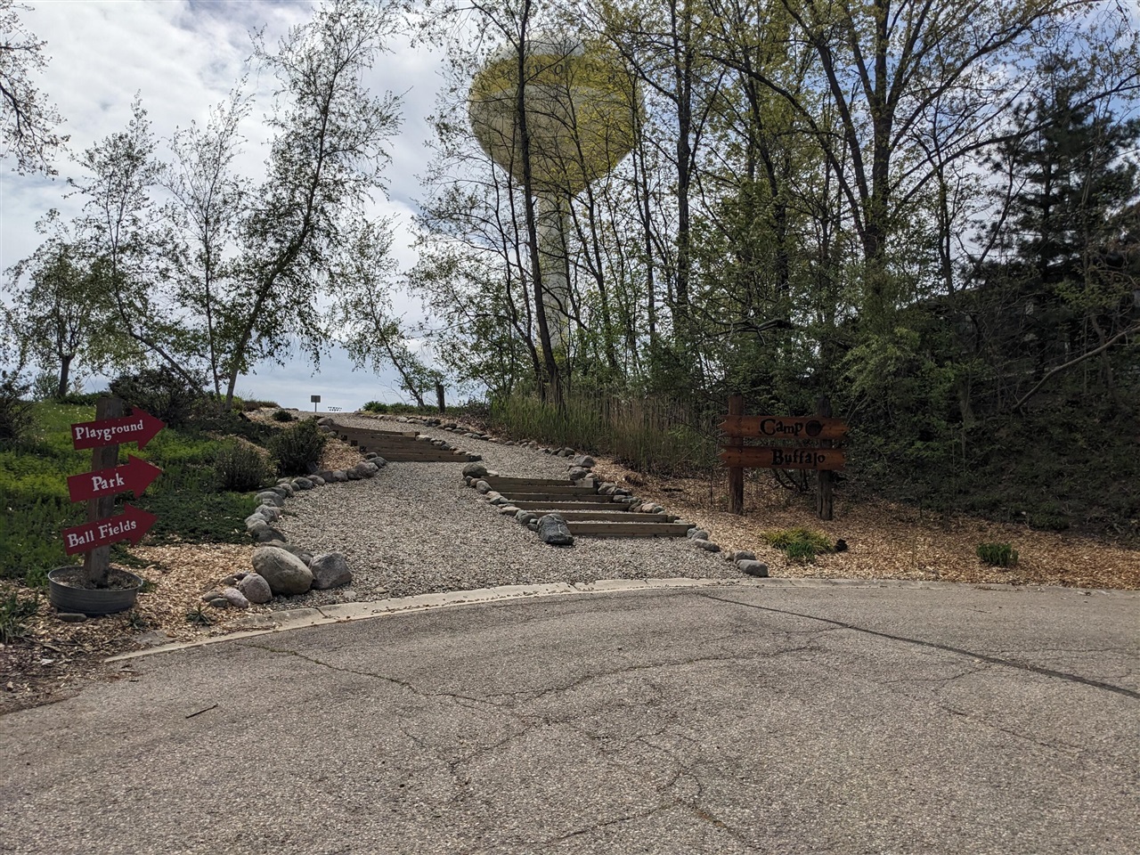main property photo 19