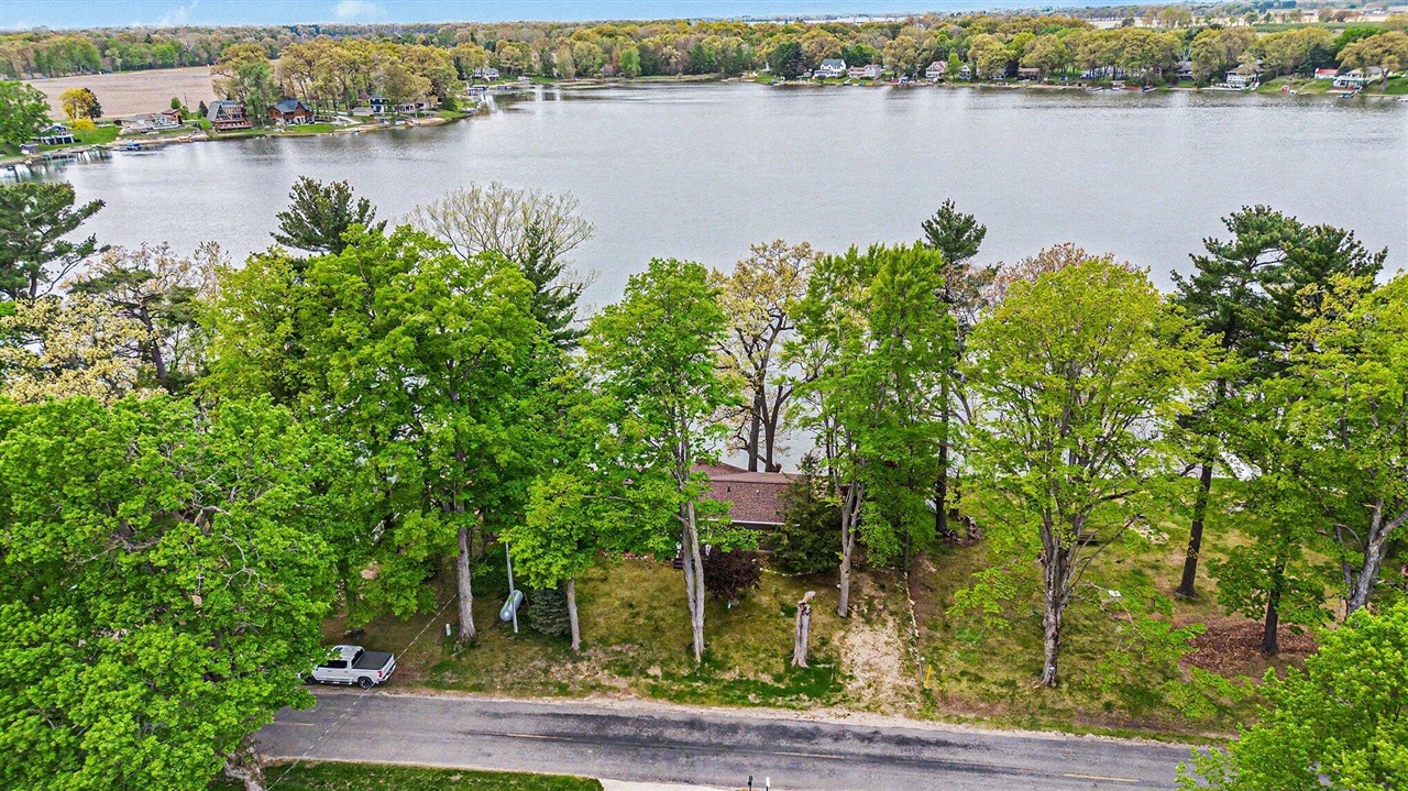 main property photo 34
