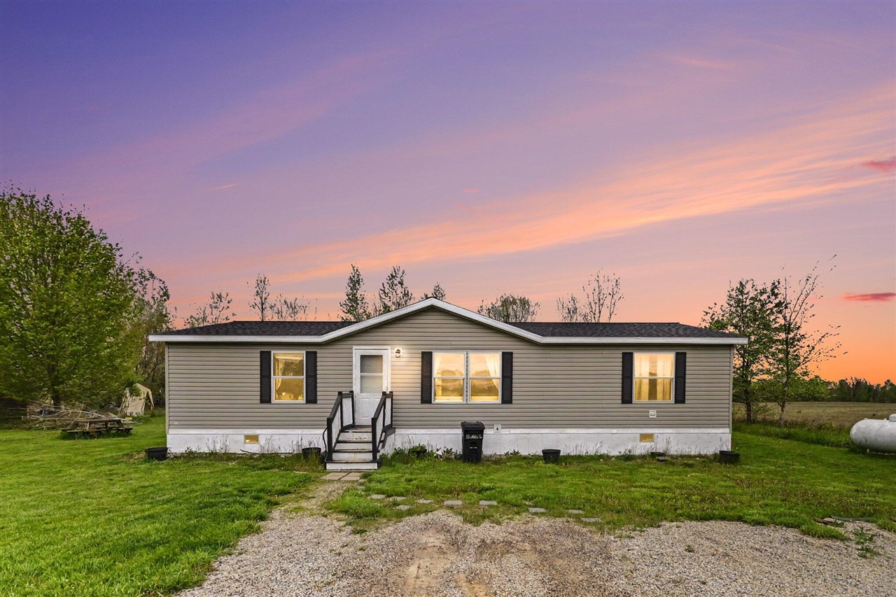 main property photo 0