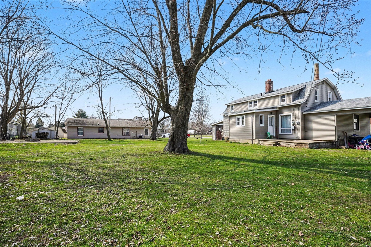 main property photo 24