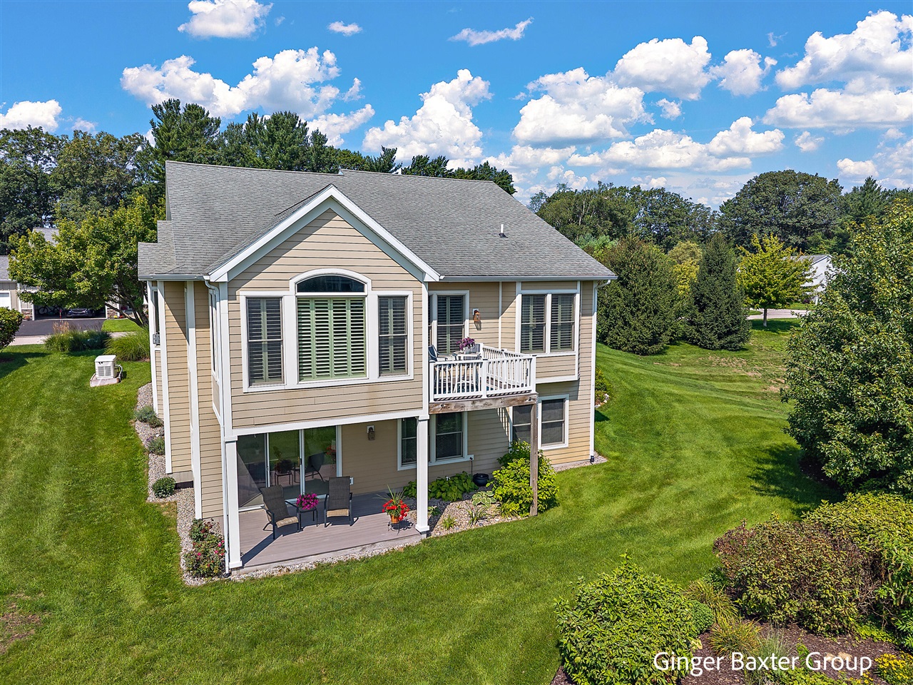 main property photo 46