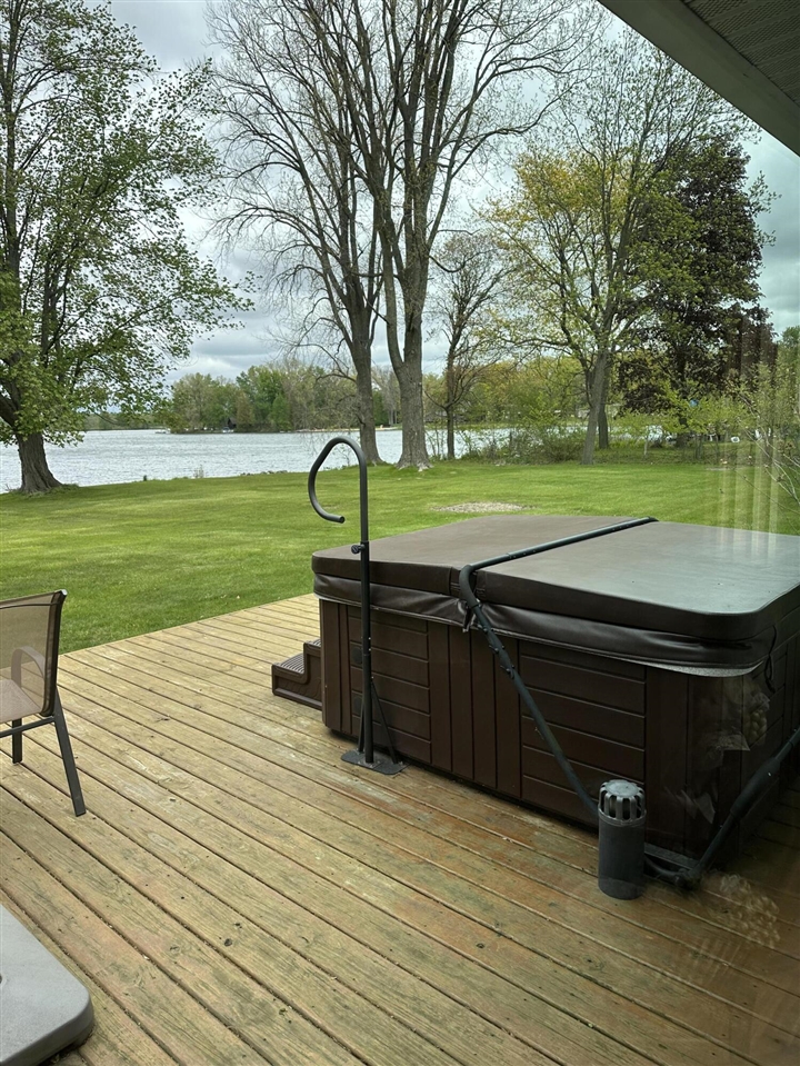 main property photo 18