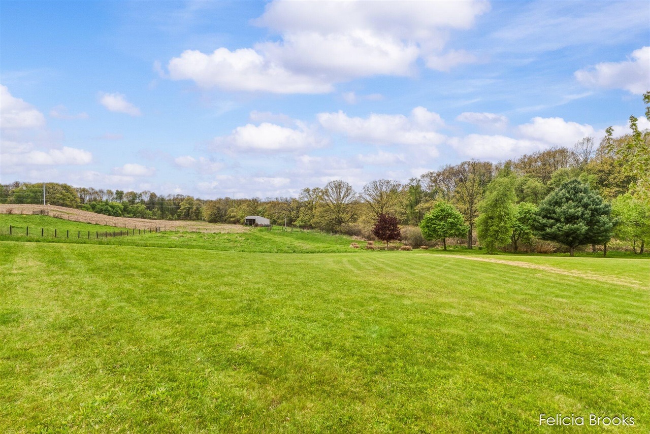 main property photo 76