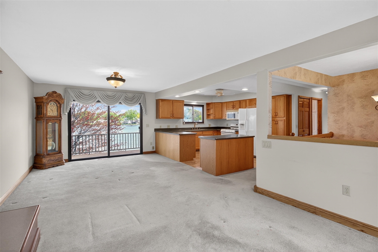 main property photo 59