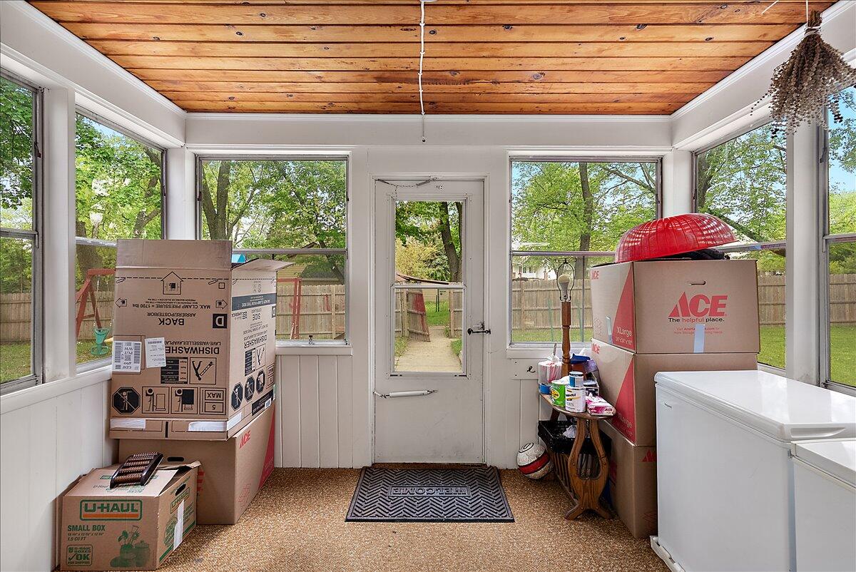 property viewer photo 17