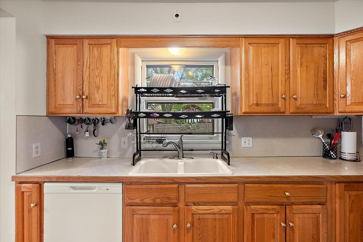 property viewer photo 23