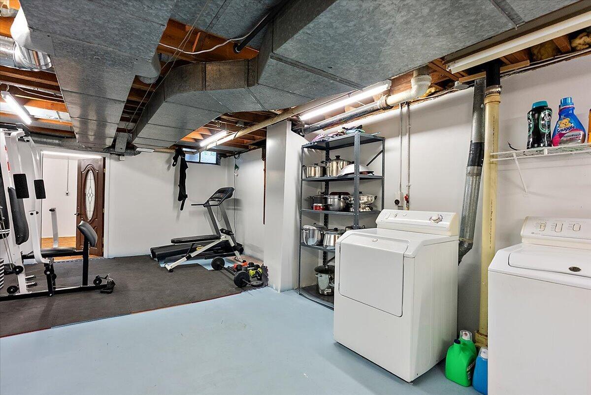 property viewer photo 42