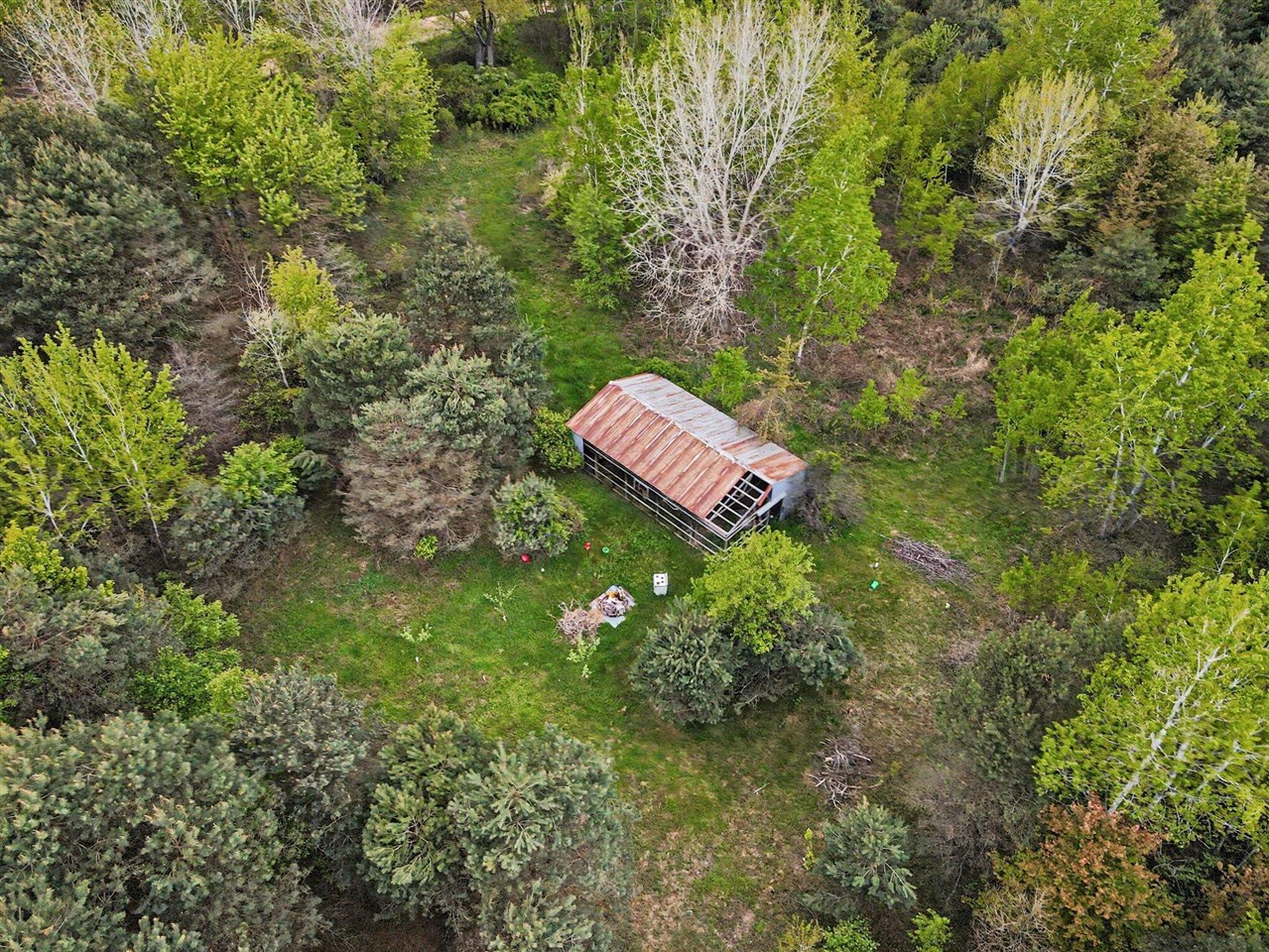 main property photo 11