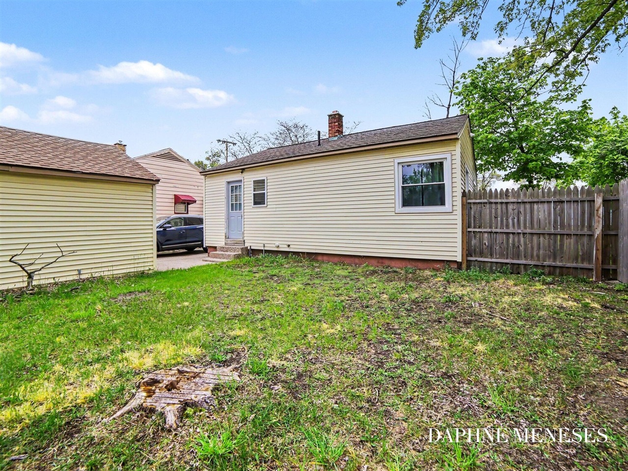 main property photo 21