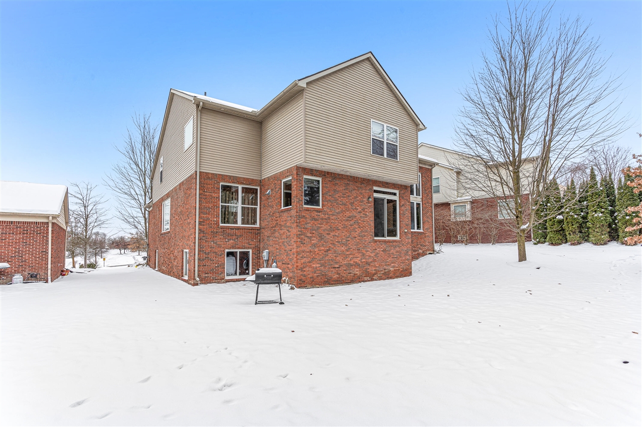 main property photo 43