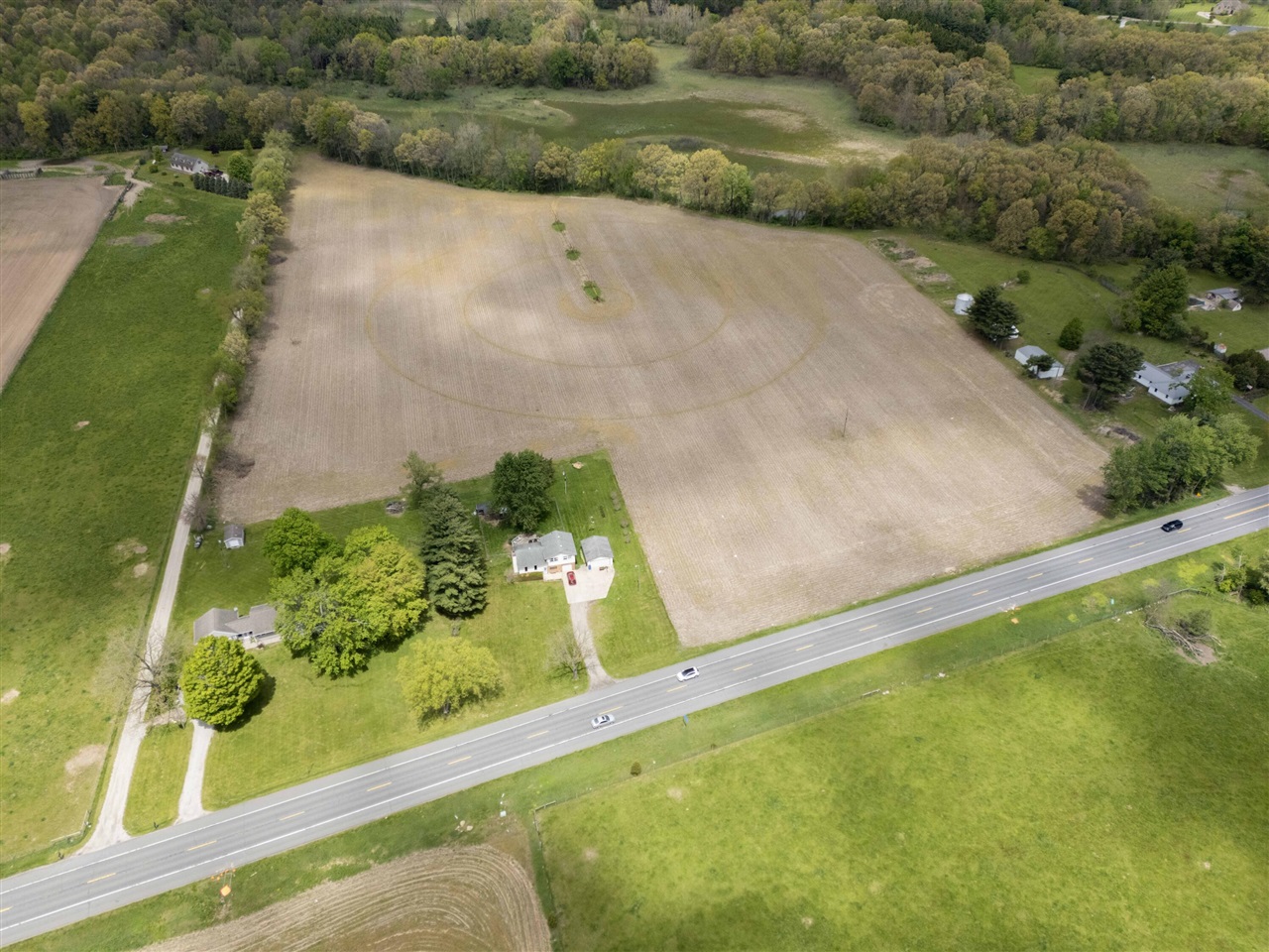 main property photo 9