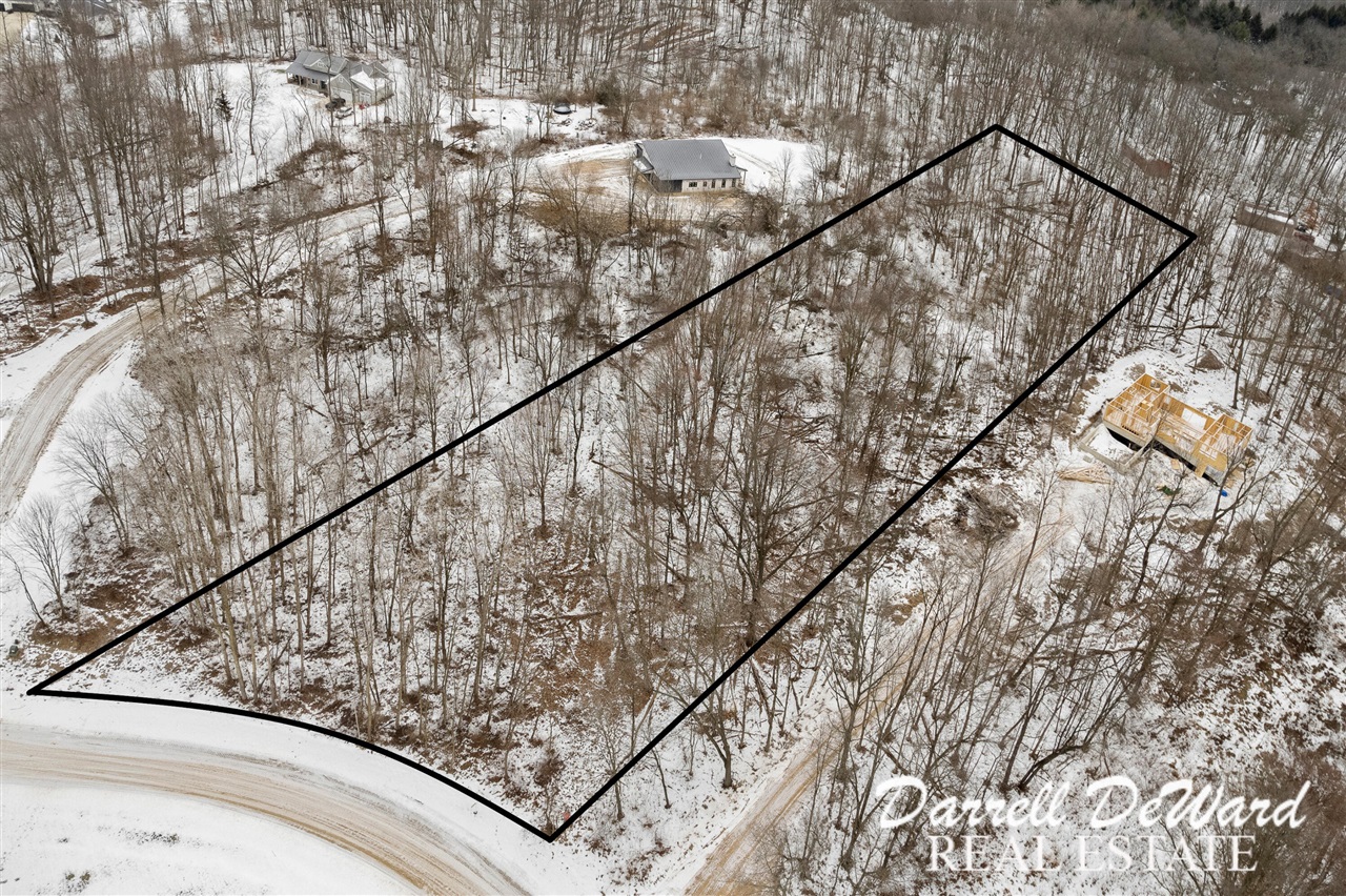 main property photo 25