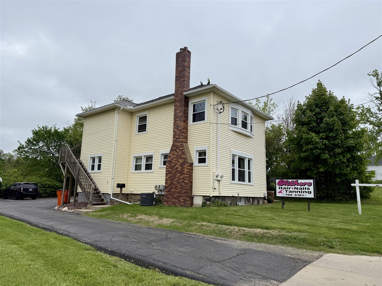 main property photo 2