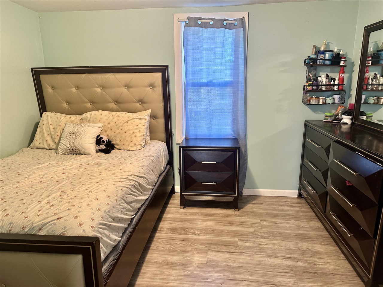 main property photo 10