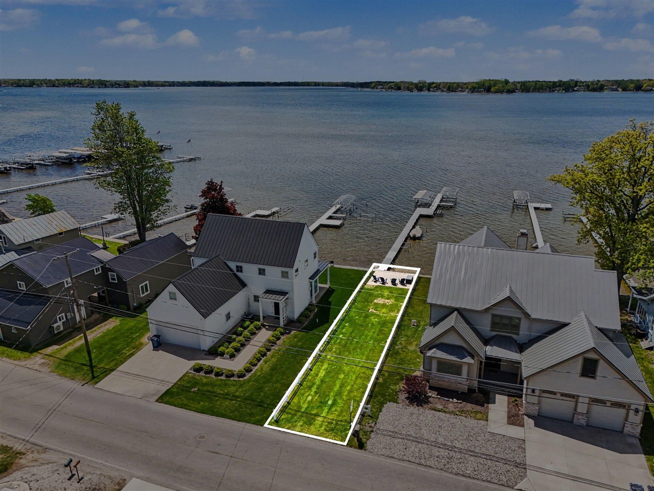 main property photo 41
