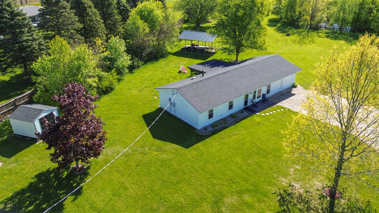 main property photo 13
