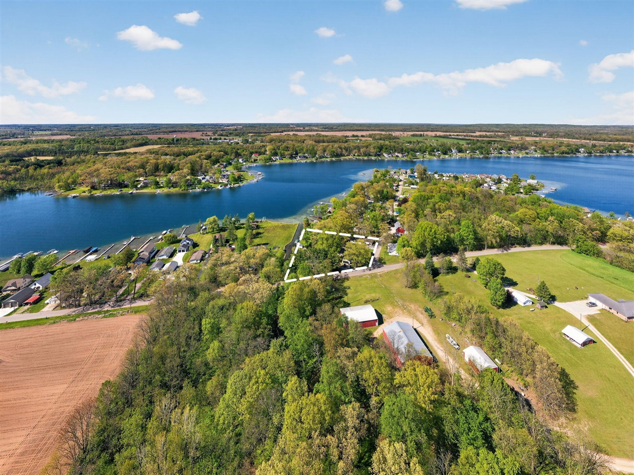 main property photo 10