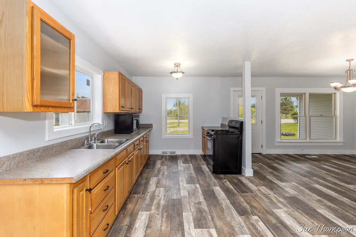 property viewer photo 12