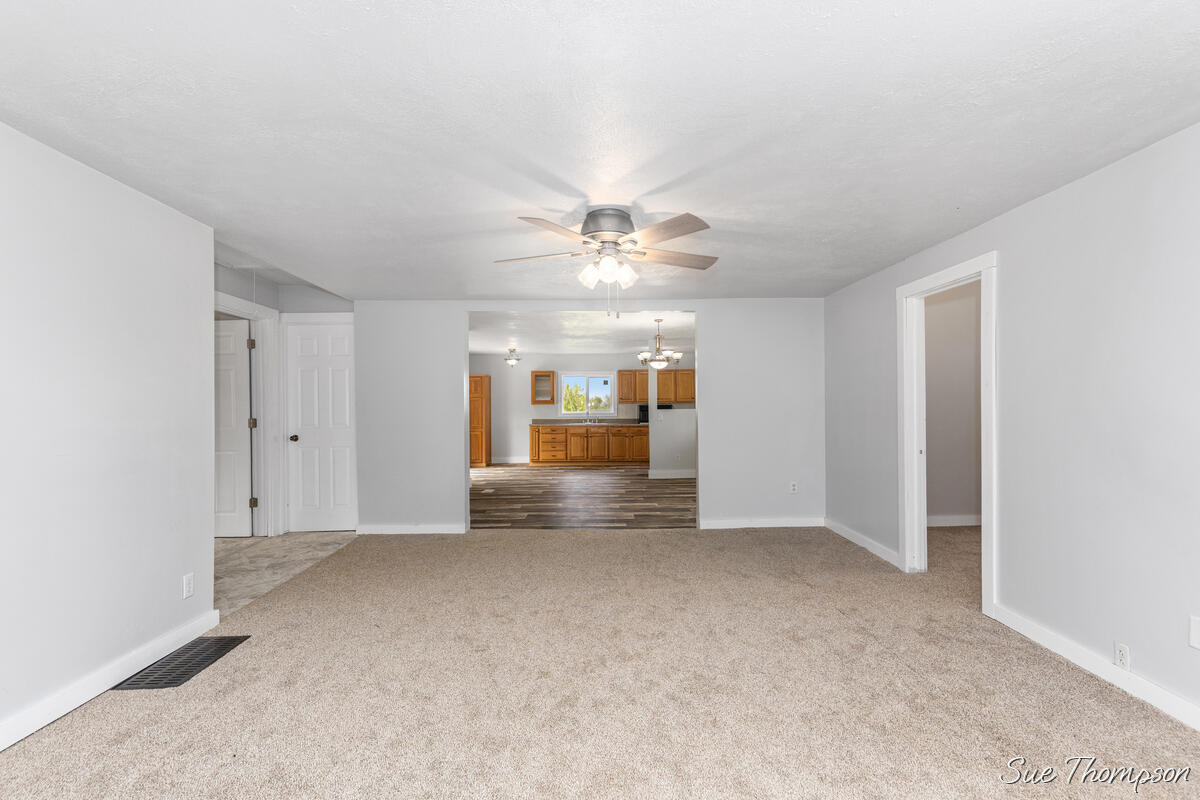 property viewer photo 7