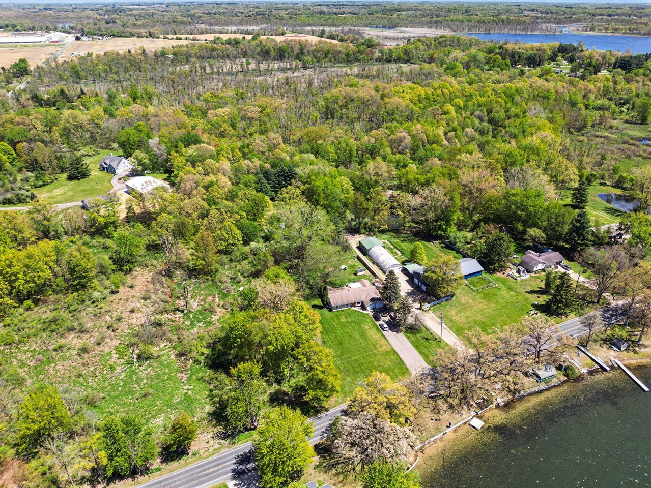 main property photo 33