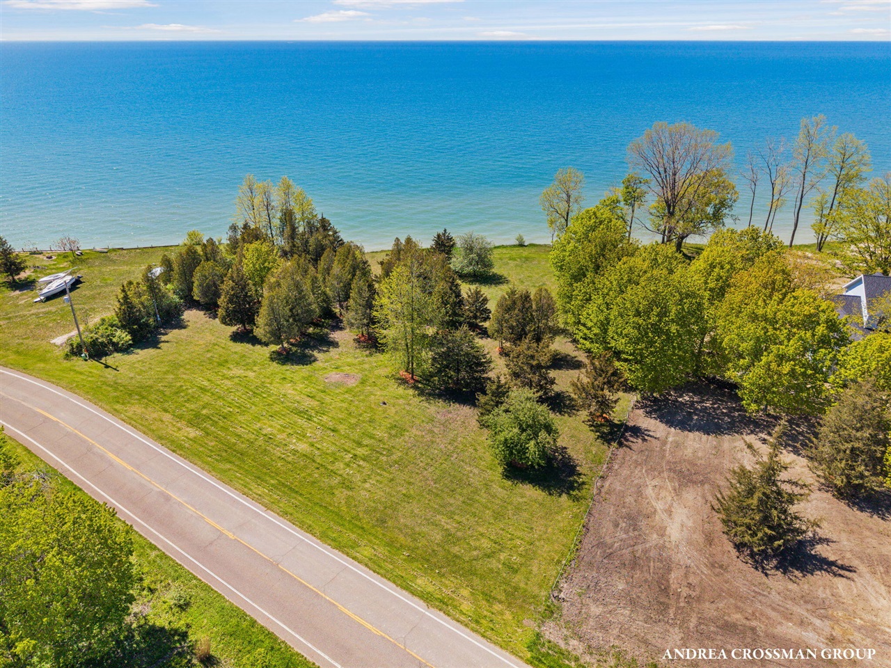 main property photo 15