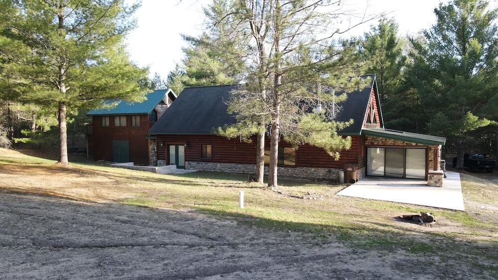 main property photo 0
