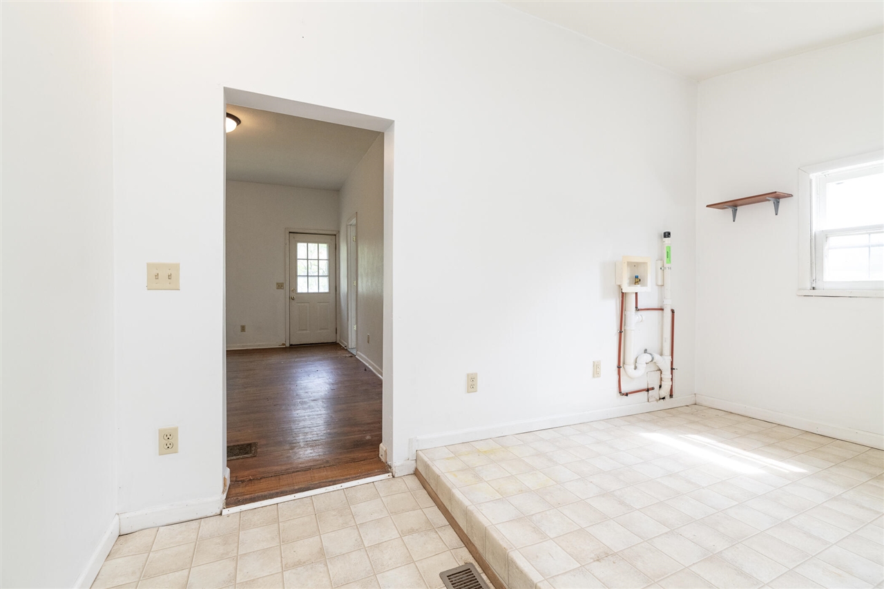 property viewer photo 10