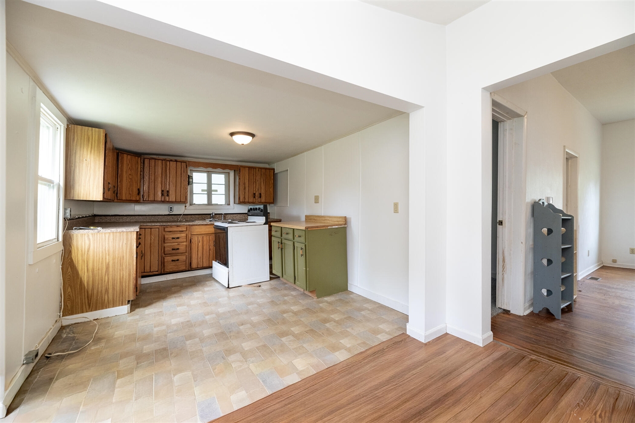 property viewer photo 3