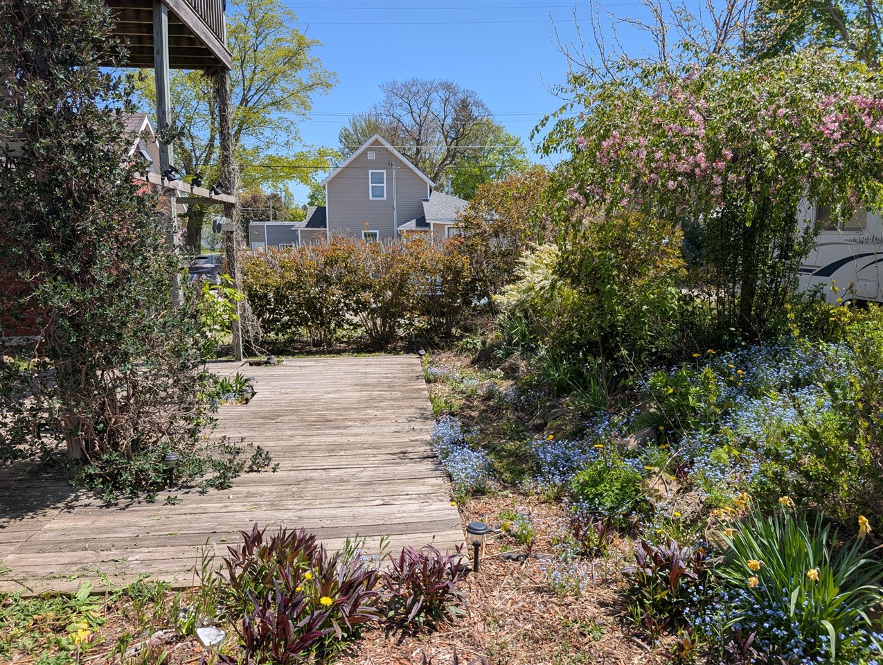 main property photo 50