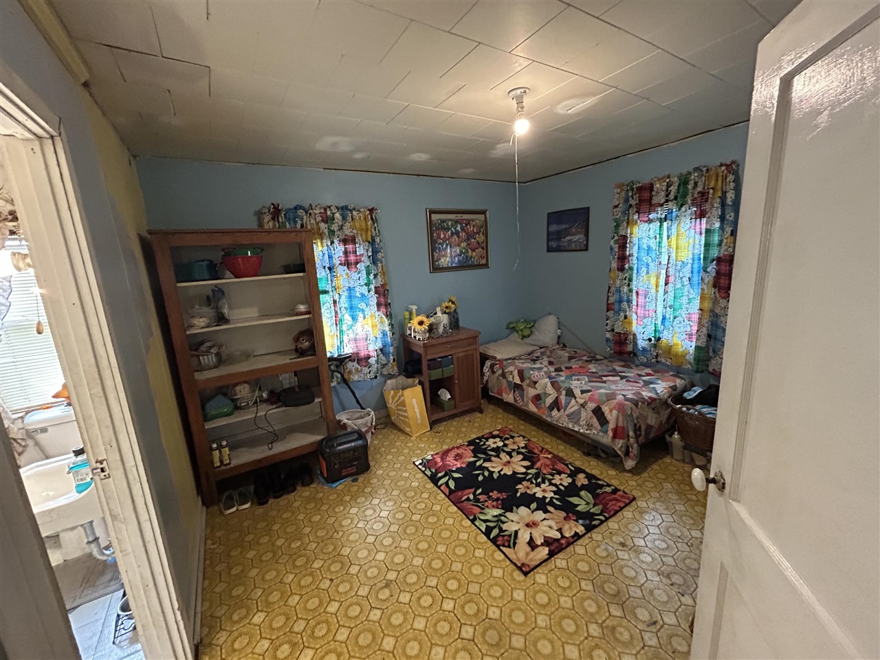 main property photo 25