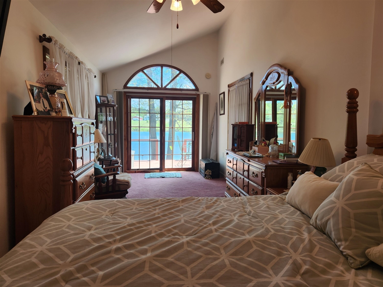 main property photo 13