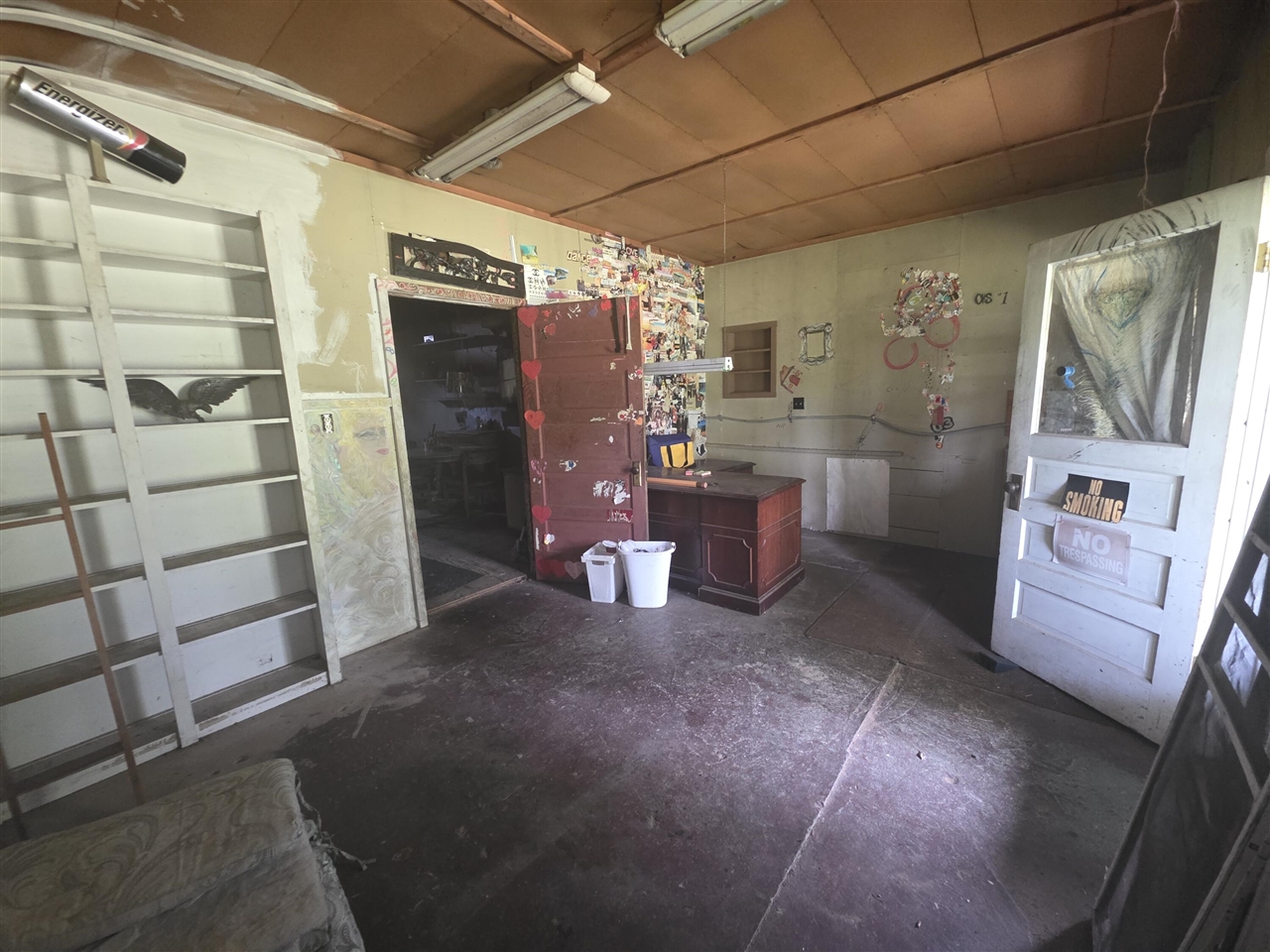 main property photo 13