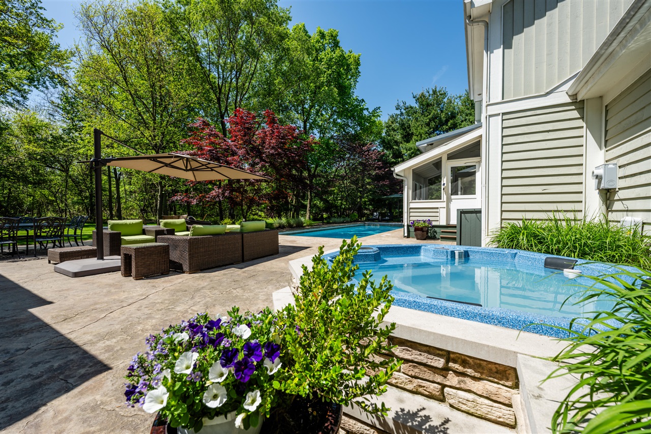 main property photo 56