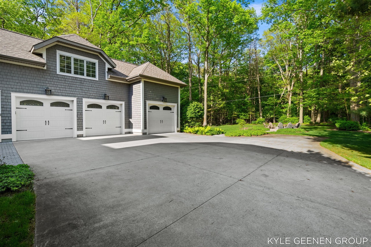 main property photo 96