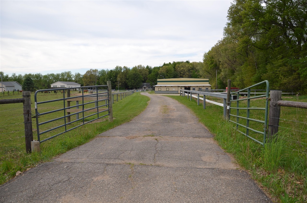 main property photo 66